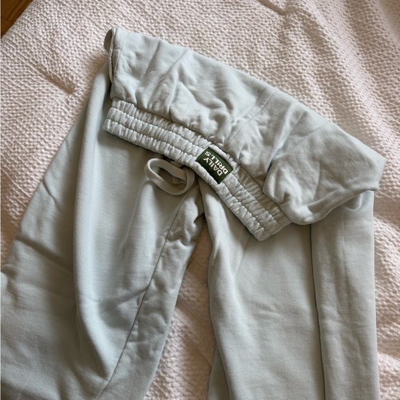 Daily Drills lake day crew neck & wide leg sweatpants - Picture 3 of 6